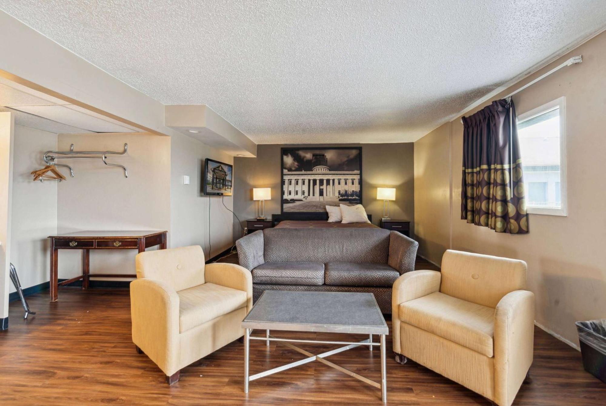 Super 8 By Wyndham Millbury/toledo 3* Millbury