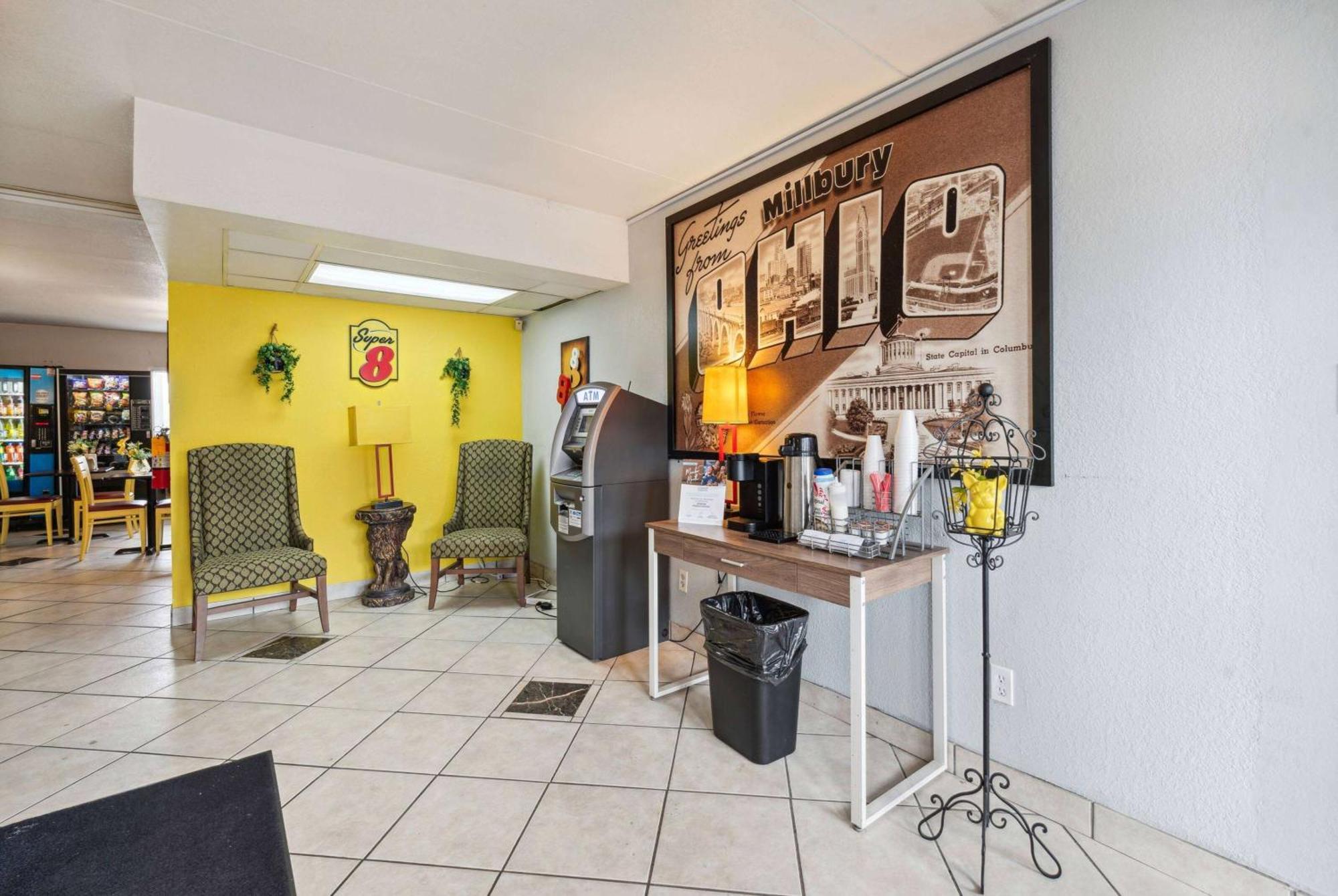 Super 8 By Wyndham Millbury/toledo Hotel Millbury