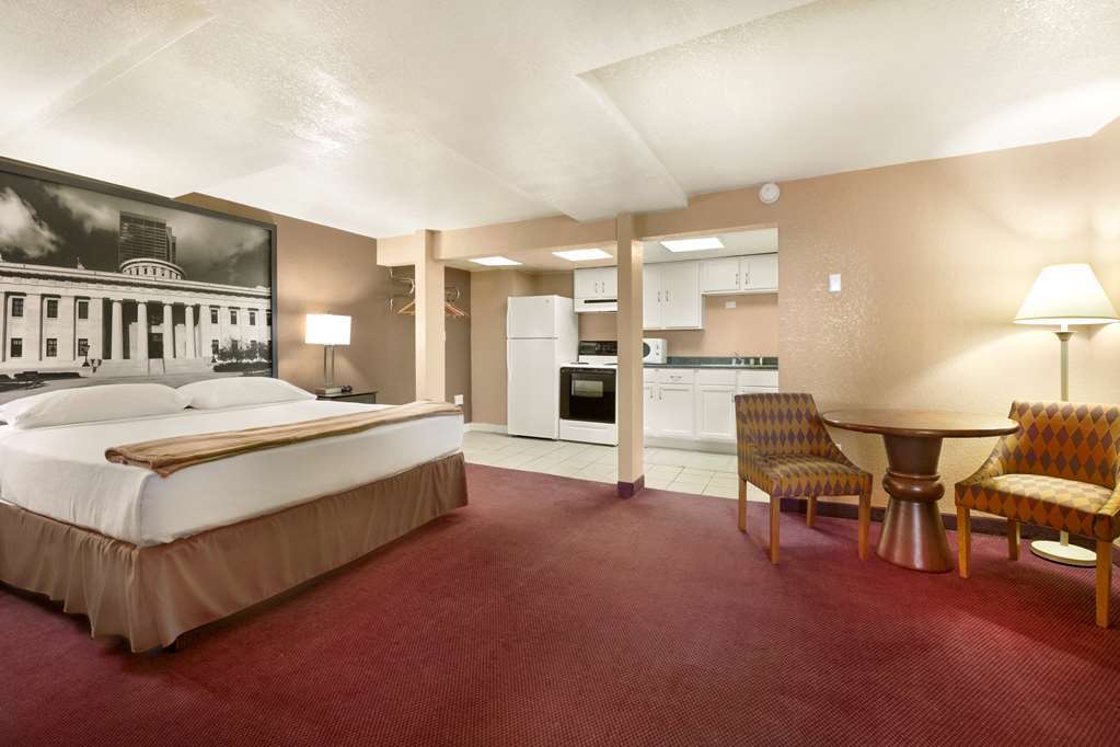 Super 8 By Wyndham Millbury/toledo Hotel Millbury