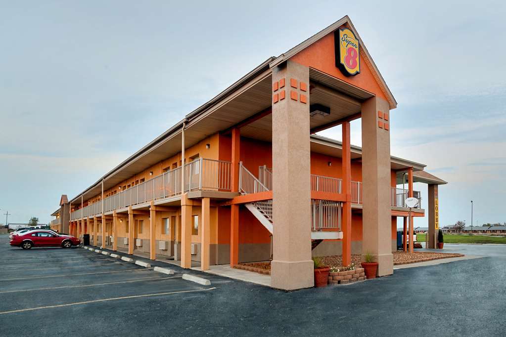Super 8 By Wyndham Millbury/toledo 3*